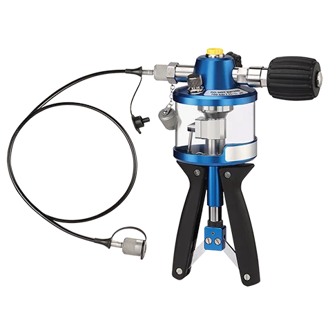 P700.3 PRESSURE TEST PUMP C/W HOSE