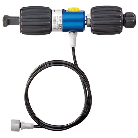 P4 PRESSURE TEST PUMP C/W HOSE